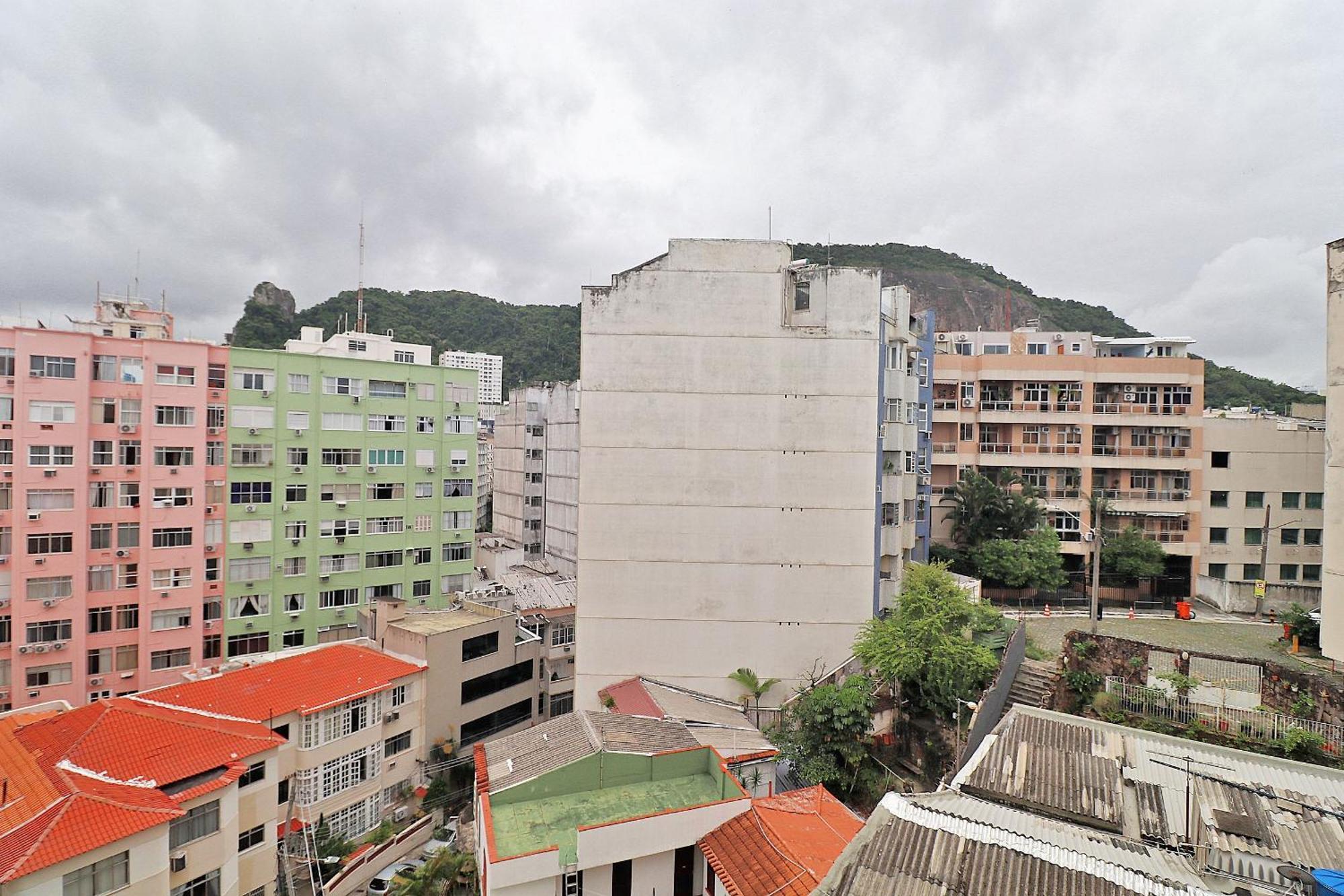 P/ 3 Pessoas Simples, Uma Quadra Da Praia, 3min Metro Arcoverde, Atras Do Copacabana Palace Appartement Rio de Janeiro